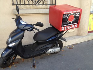 scooter MilanoPizza Nancy